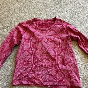 Lululemon Long-sleeve Cropped Size 10